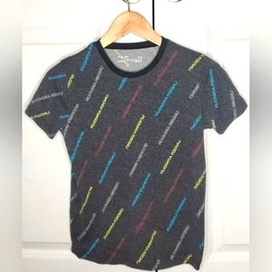 Boys Under Armour Short Sleeve Shirt size Youth Medium